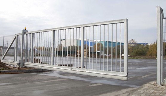 Откатные ворота Protect для промышленных объектов
